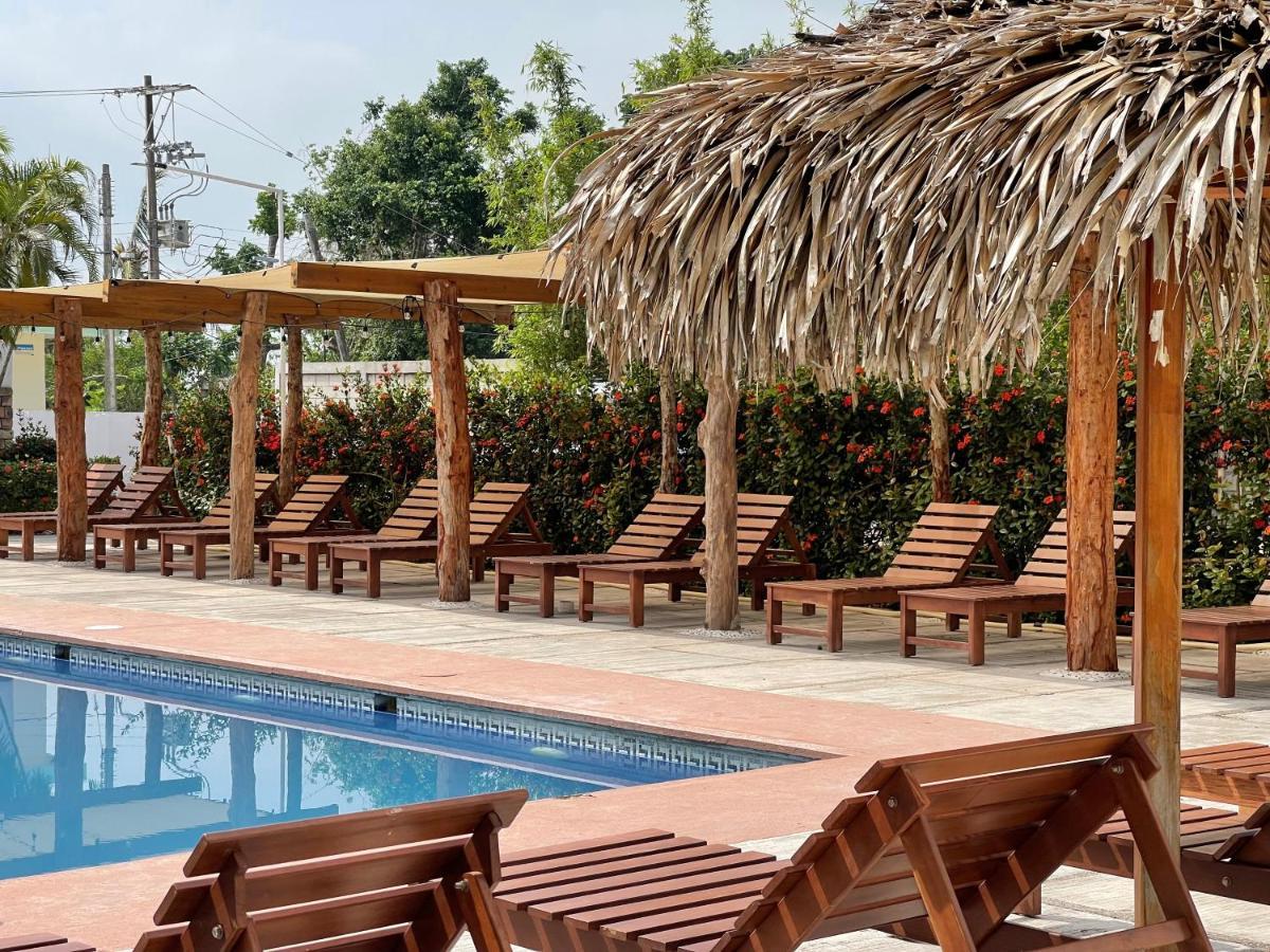 La Mansion Del Faro Hotel Теколутла Екстериор снимка